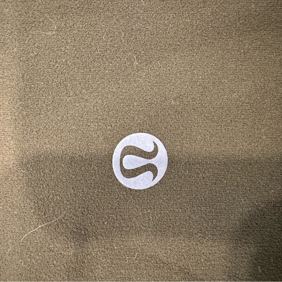 Lululemon cropped align leggings - Picture 2 of 4